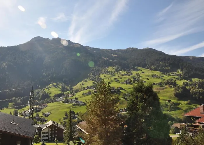 Haus Vallaster Apartment